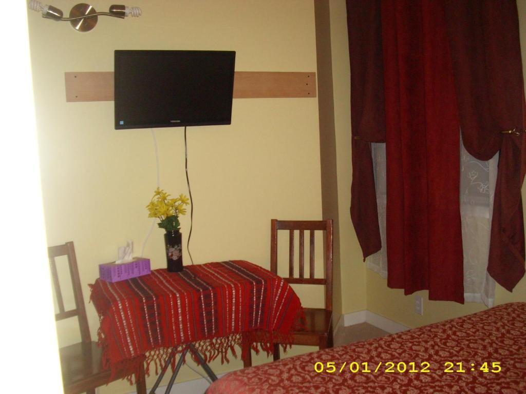 Villa Maria Country Inn Acheson Habitación foto